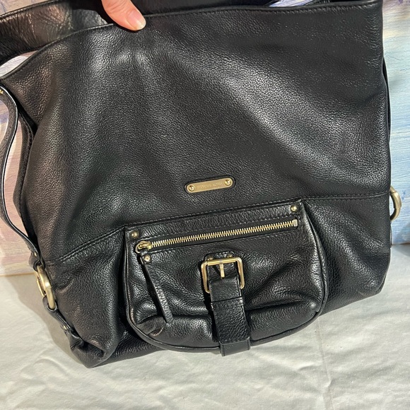 Michael Kors Handbags - Michael Kors Black Shoulder Bag with Gold Hardware